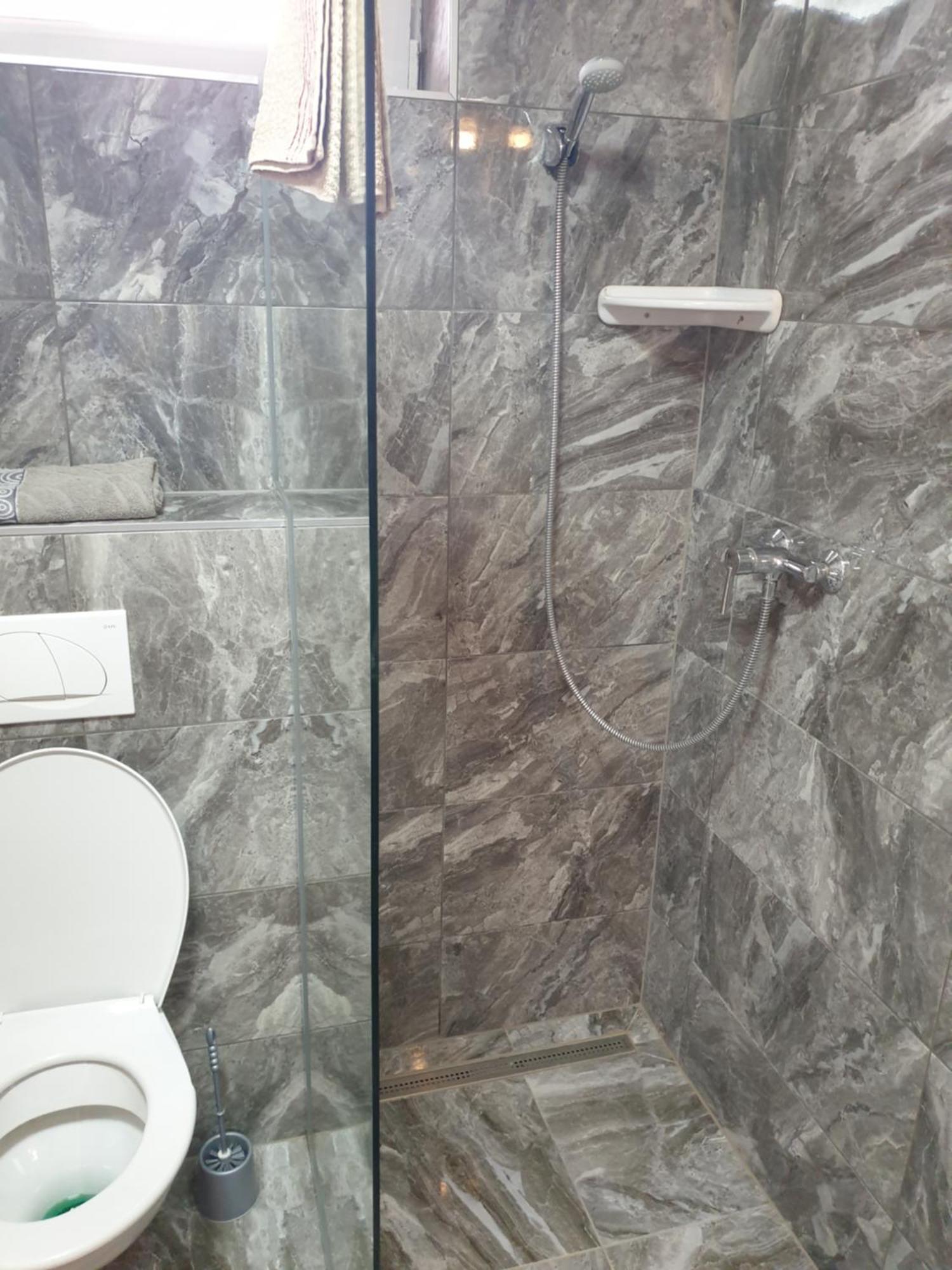 Anita Apartman Σόπρον Εξωτερικό φωτογραφία