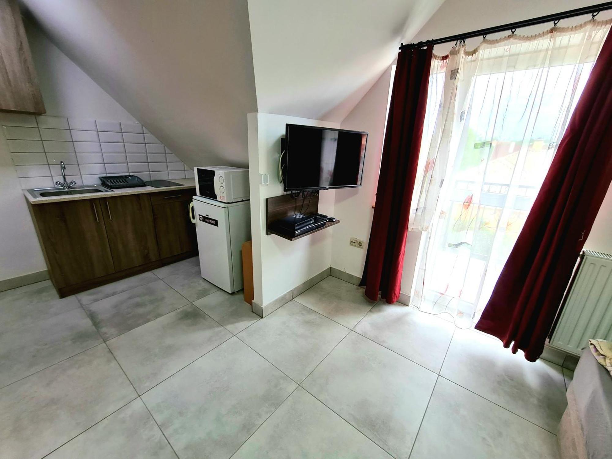 Anita Apartman Σόπρον Εξωτερικό φωτογραφία